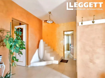 ahr0chm6ly9jzg4uagvzdglhlmltbw8vaw1hz2uvvevom