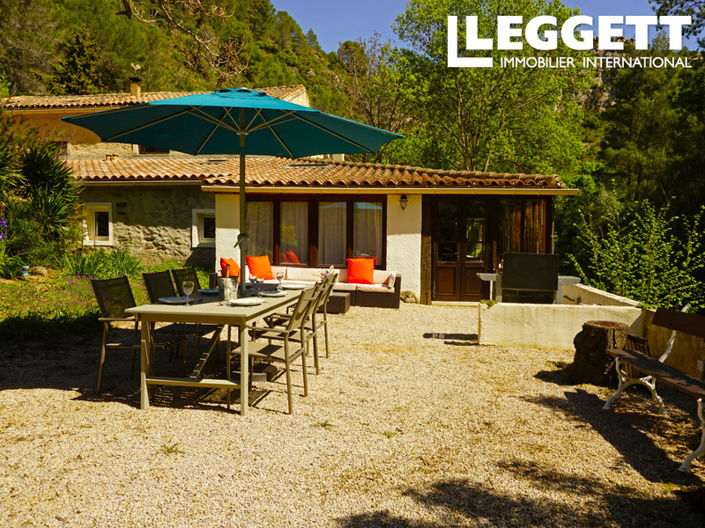 Image No.6-12 Bed House for sale