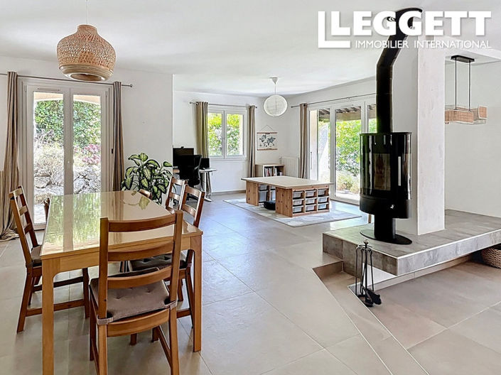 Image No.4-4 Bed House for sale