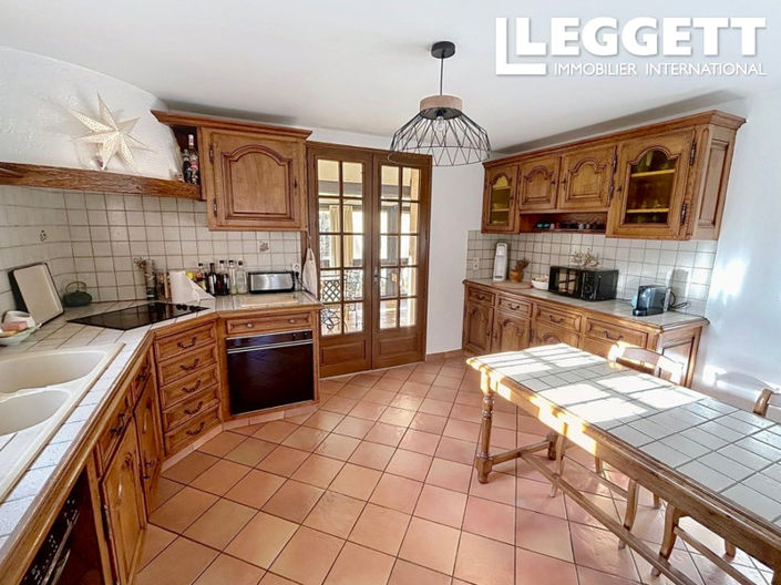 Image No.7-2 Bed House for sale