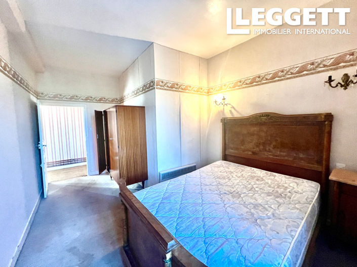 Image No.6-3 Bed House for sale