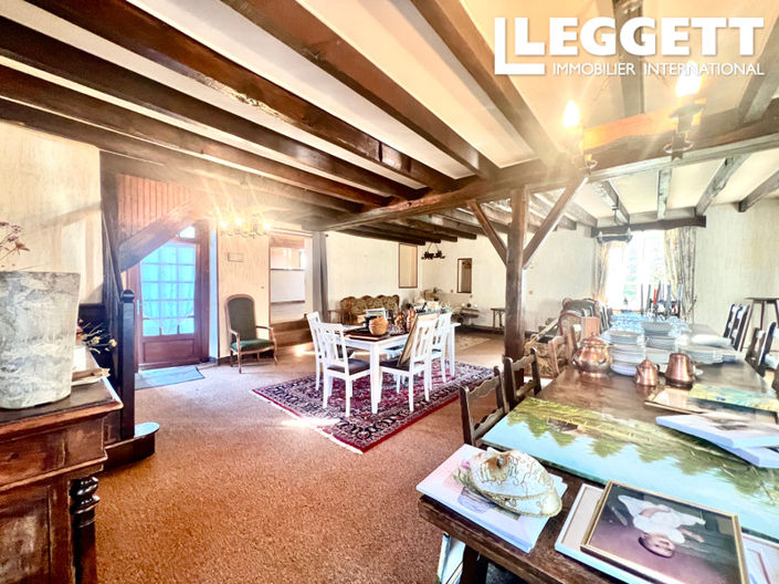 Image No.6-3 Bed House for sale