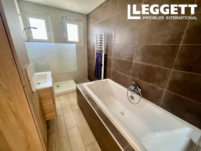 Image No.9-Maison de 5 chambres à vendre à Miramont-de-Guyenne