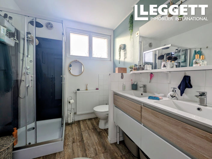 Image No.7-3 Bed House for sale