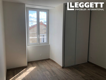 ahr0chm6ly9jzg4uagvzdglhlmltbw8vaw1hz2uvvevom