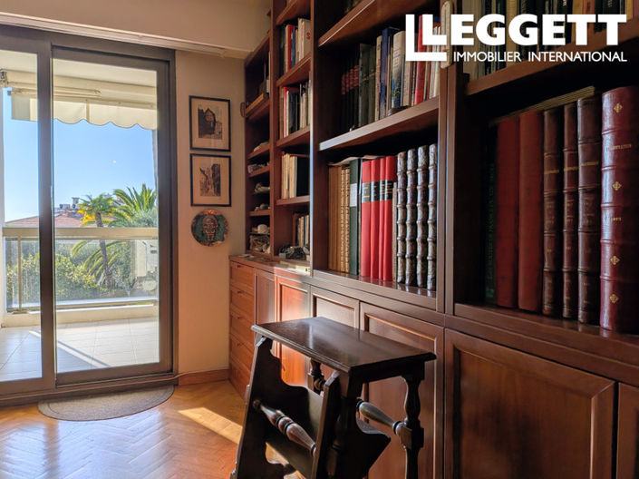 Image No.2-3 Bed Apartment for sale