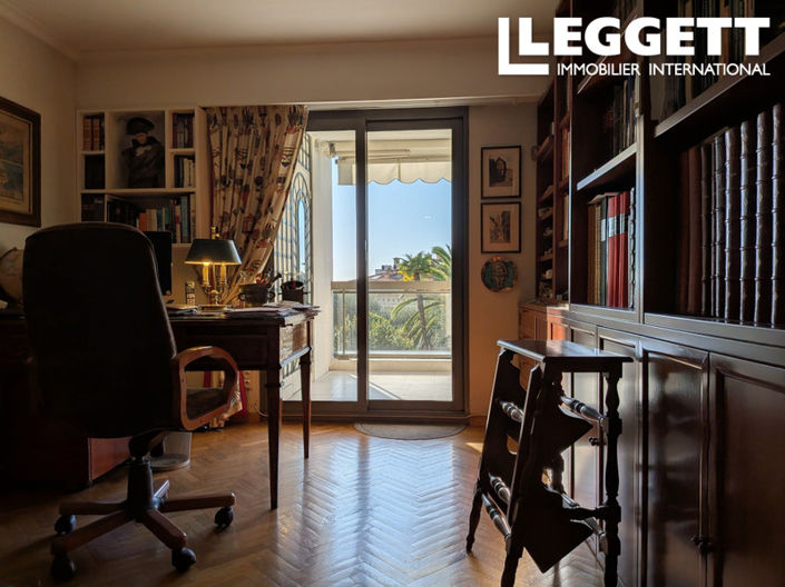 Image No.7-3 Bed Apartment for sale