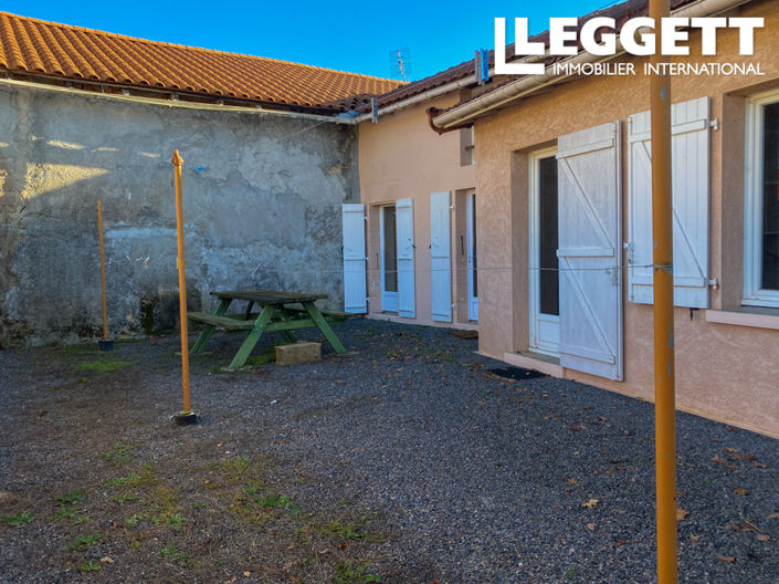 Image No.10-4 Bed House for sale