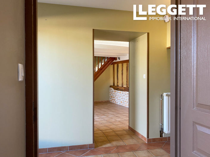 Image No.7-4 Bed House for sale