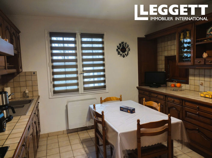 Image No.9-4 Bed House for sale