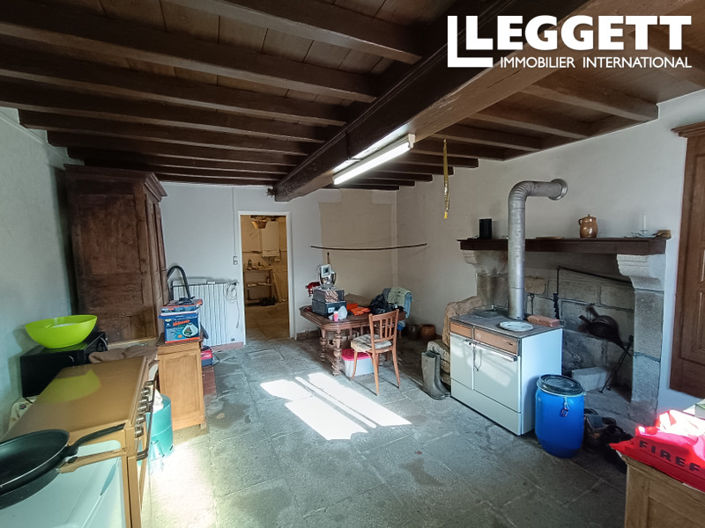 Image No.6-2 Bed House for sale