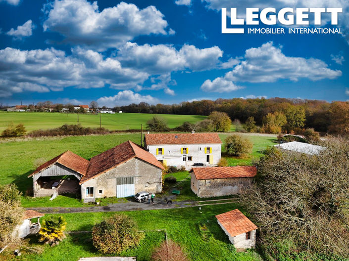 Image No.10-5 Bed House for sale