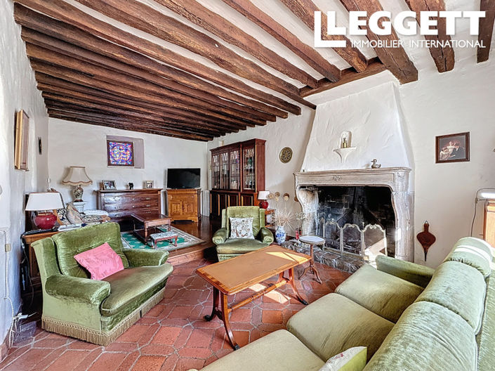 Image No.7-5 Bed House for sale