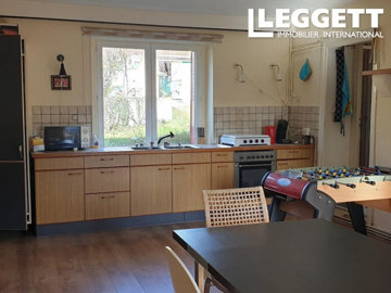 ahr0chm6ly9jzg4uagvzdglhlmltbw8vaw1hz2uvvevom