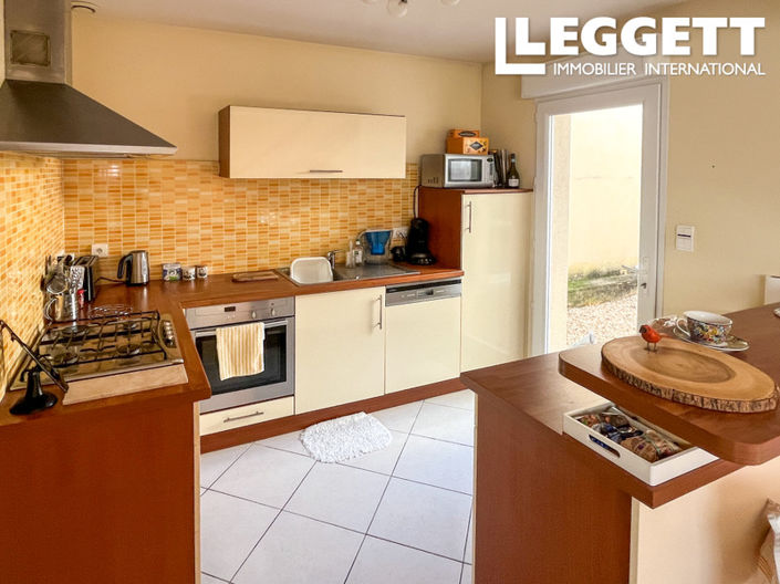 Image No.3-3 Bed House for sale