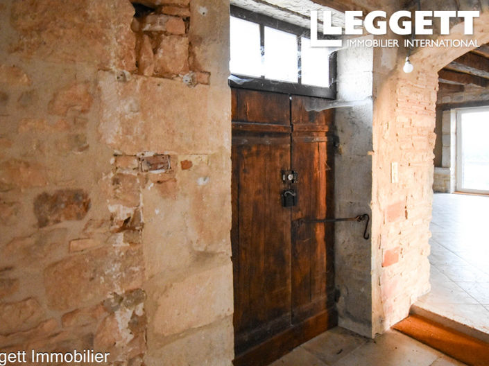 Image No.6-3 Bed House for sale