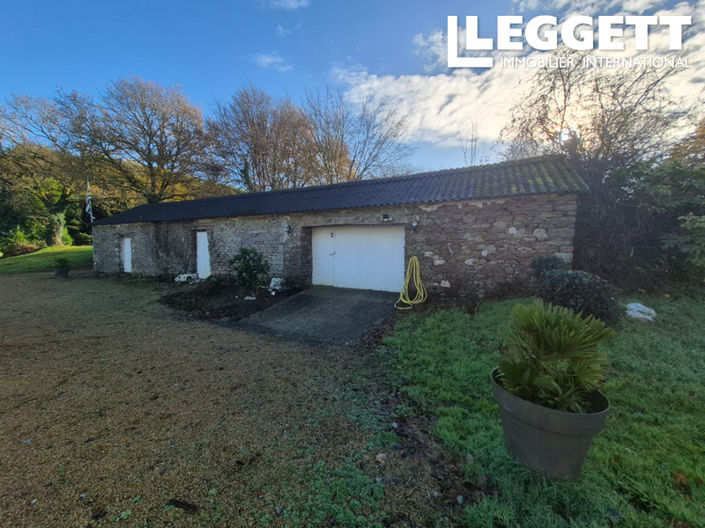 Image No.10-5 Bed House for sale