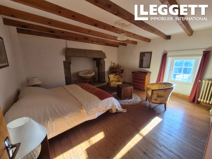 Image No.4-5 Bed House for sale