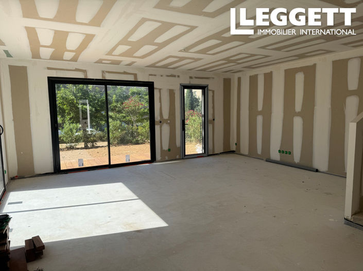 Image No.4-3 Bed House for sale