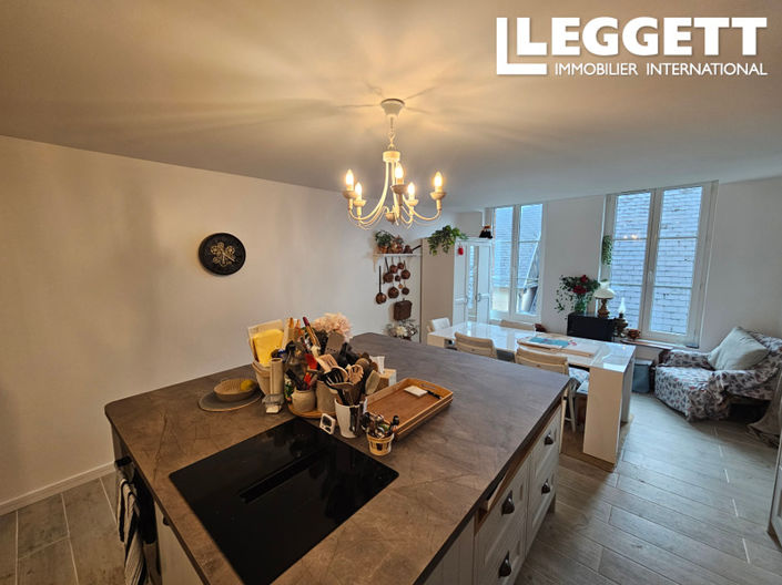 Image No.5-6 Bed House for sale