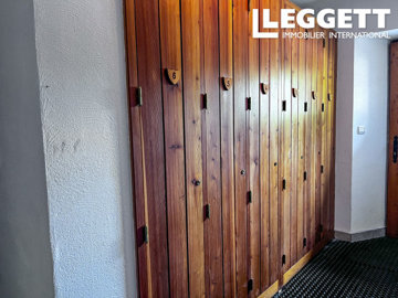 ahr0chm6ly9jzg4uagvzdglhlmltbw8vaw1hz2uvvevom