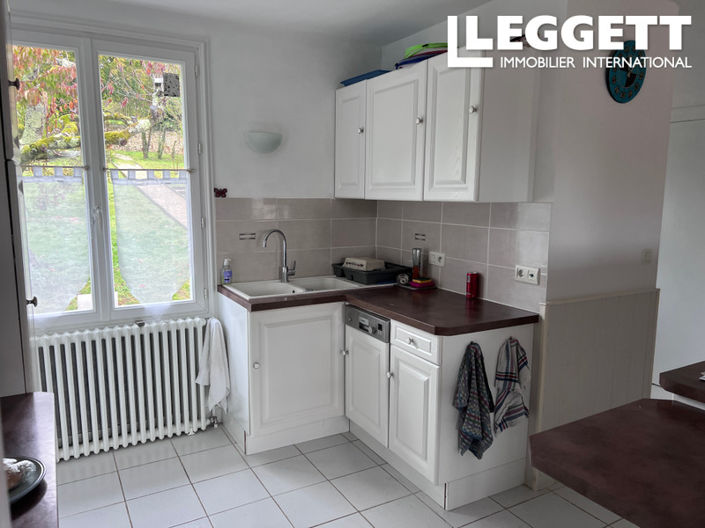 Image No.4-2 Bed House for sale