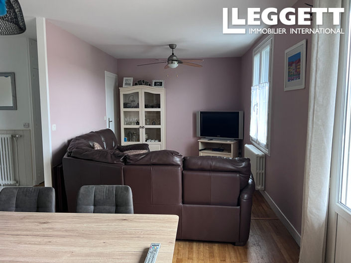 Image No.5-2 Bed House for sale