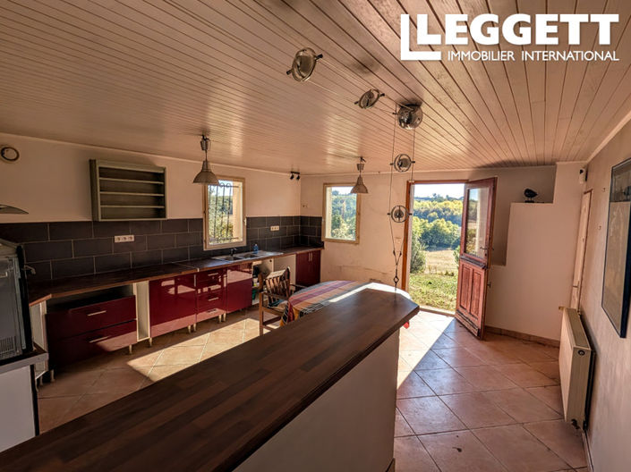 Image No.10-4 Bed House for sale