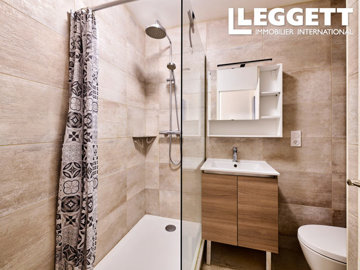 ahr0chm6ly9jzg4uagvzdglhlmltbw8vaw1hz2uvvevom