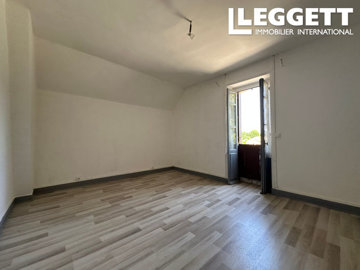 ahr0chm6ly9jzg4uagvzdglhlmltbw8vaw1hz2uvvevom