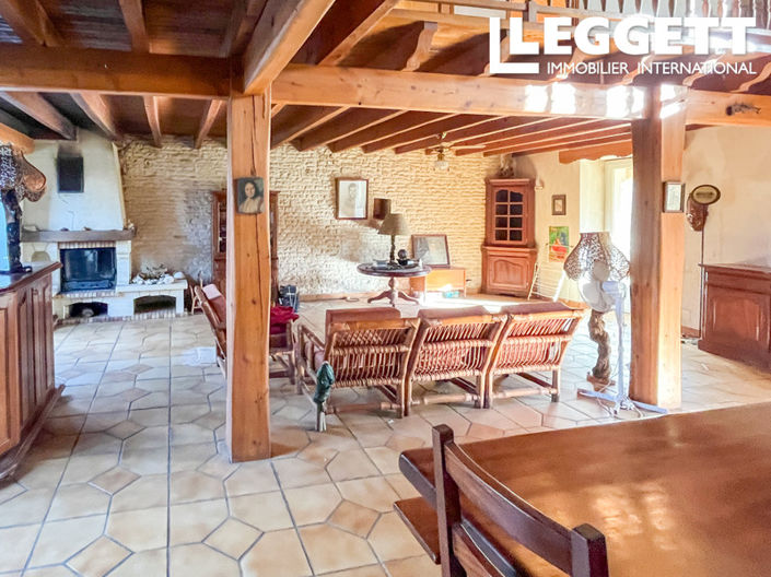 Image No.4-4 Bed House for sale