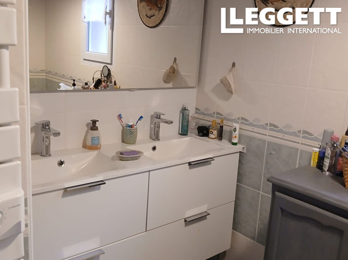 Image No.7-3 Bed House for sale