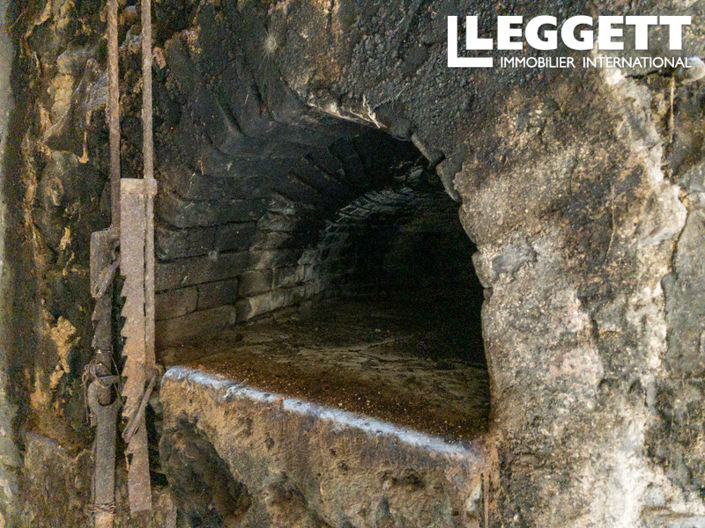 Image No.6-2 Bed House for sale