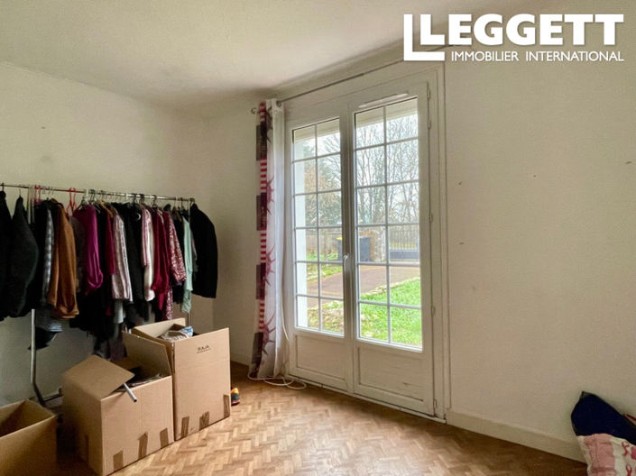 Image No.7-4 Bed House for sale