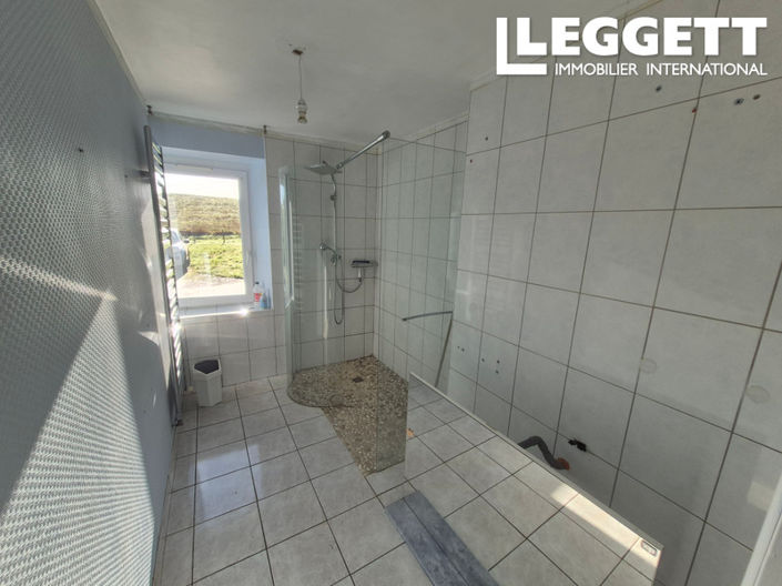 Image No.7-3 Bed House for sale