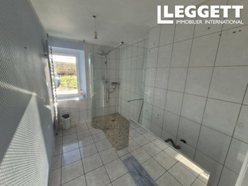 ahr0chm6ly9jzg4uagvzdglhlmltbw8vaw1hz2uvvevom