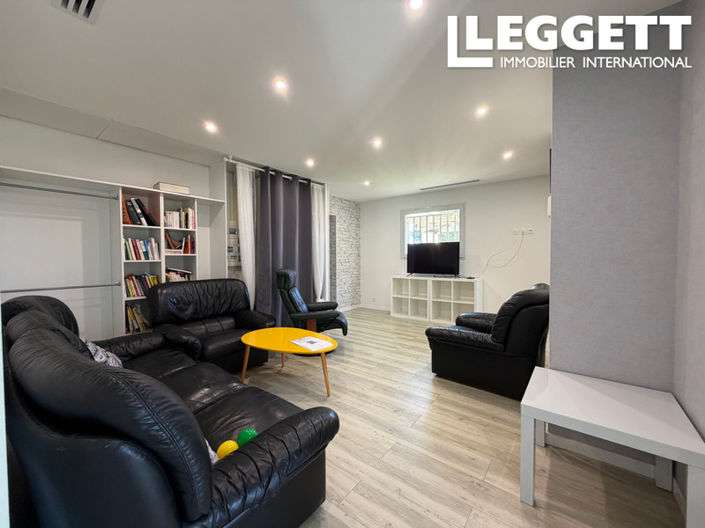 Image No.9-5 Bed House for sale