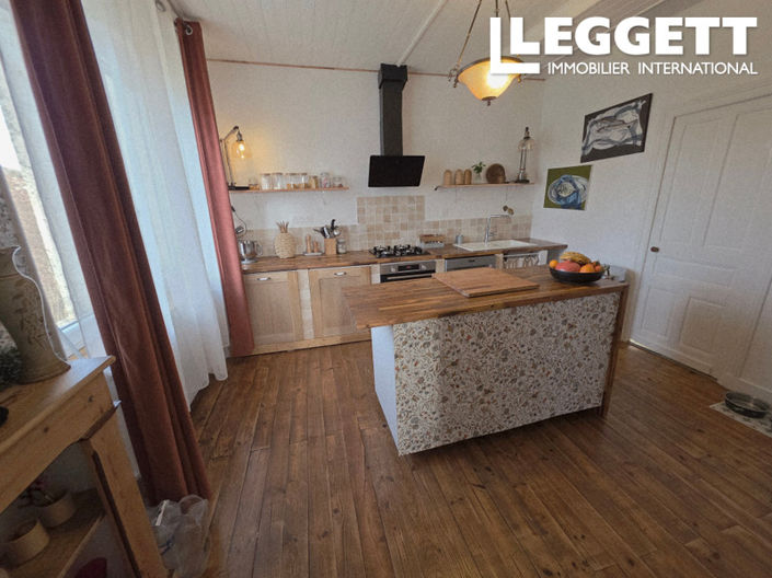 Image No.7-2 Bed House for sale