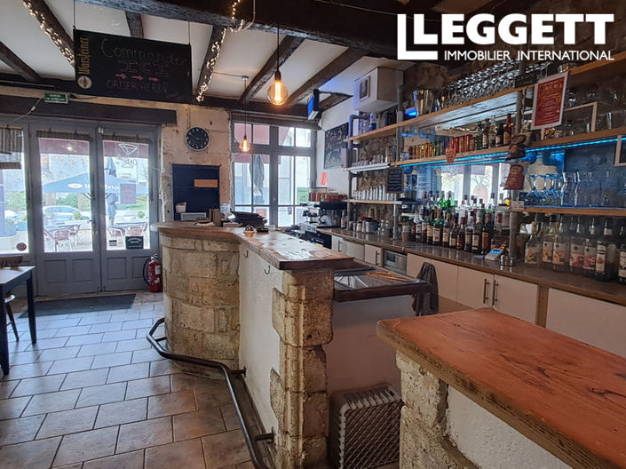 Image No.2-3 Bed Commercial for sale