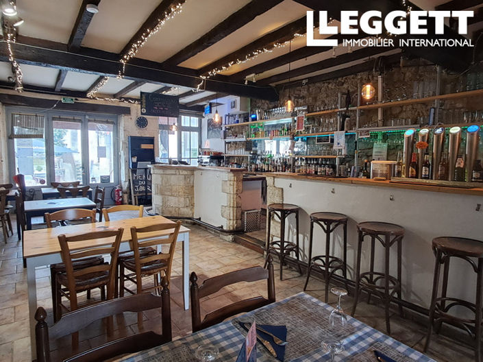 Image No.3-3 Bed Commercial for sale