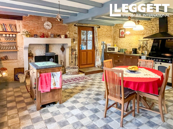 Image No.10-7 Bed House for sale
