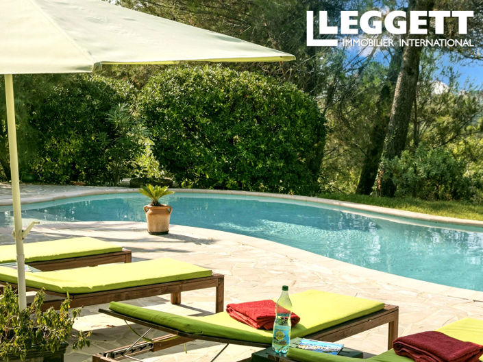 Image No.6-5 Bed House for sale