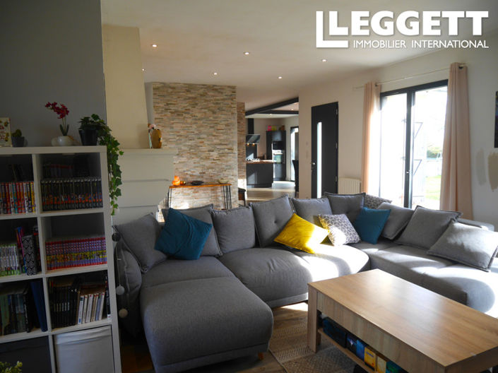 Image No.3-3 Bed House for sale