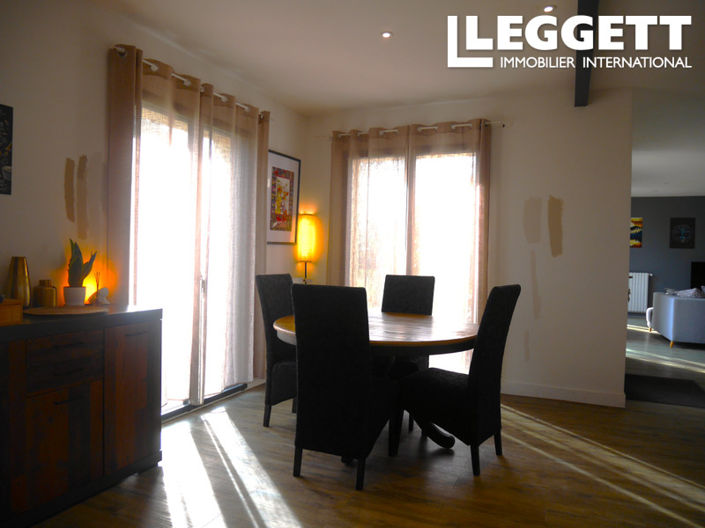 Image No.5-3 Bed House for sale