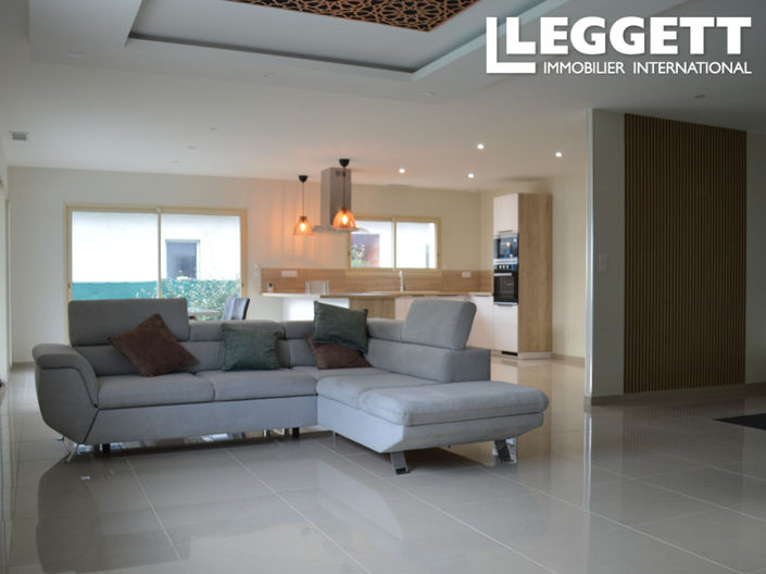 Image No.5-3 Bed House for sale