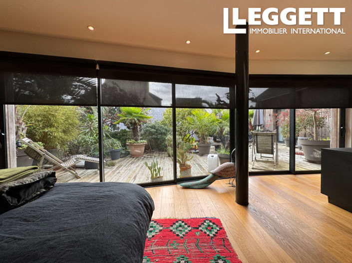 Image No.8-3 Bed House for sale