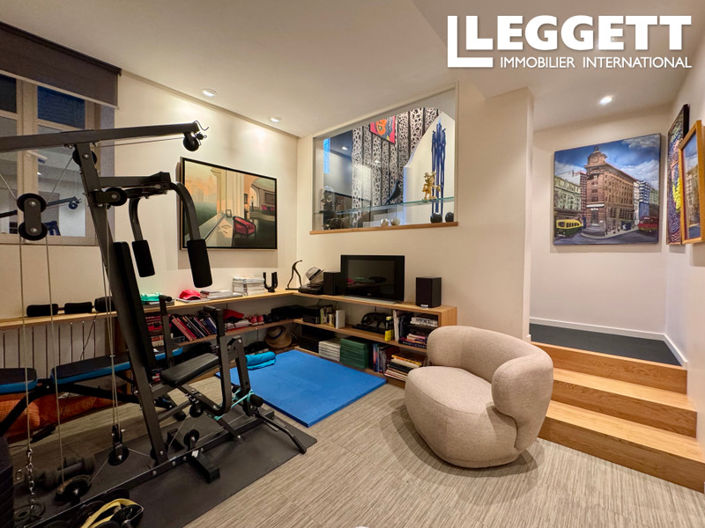 Image No.9-3 Bed House for sale