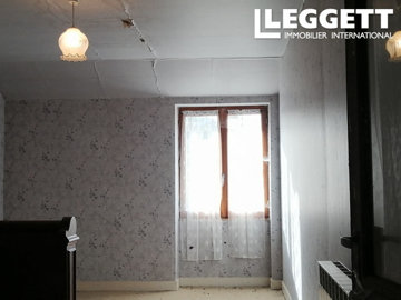 ahr0chm6ly9jzg4uagvzdglhlmltbw8vaw1hz2uvvevom