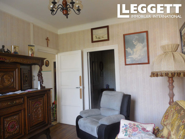 Image No.4-2 Bed House for sale