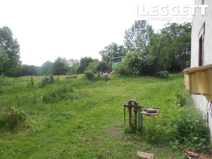 Image No.8-2 Bed House for sale